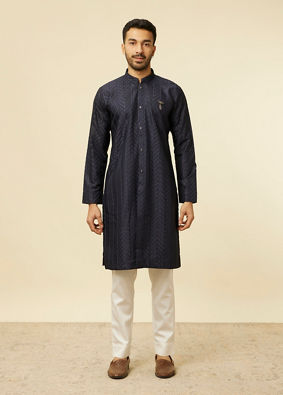 alt message - Manyavar Men Dark Blue Chevron Patterned Kurta image number 2