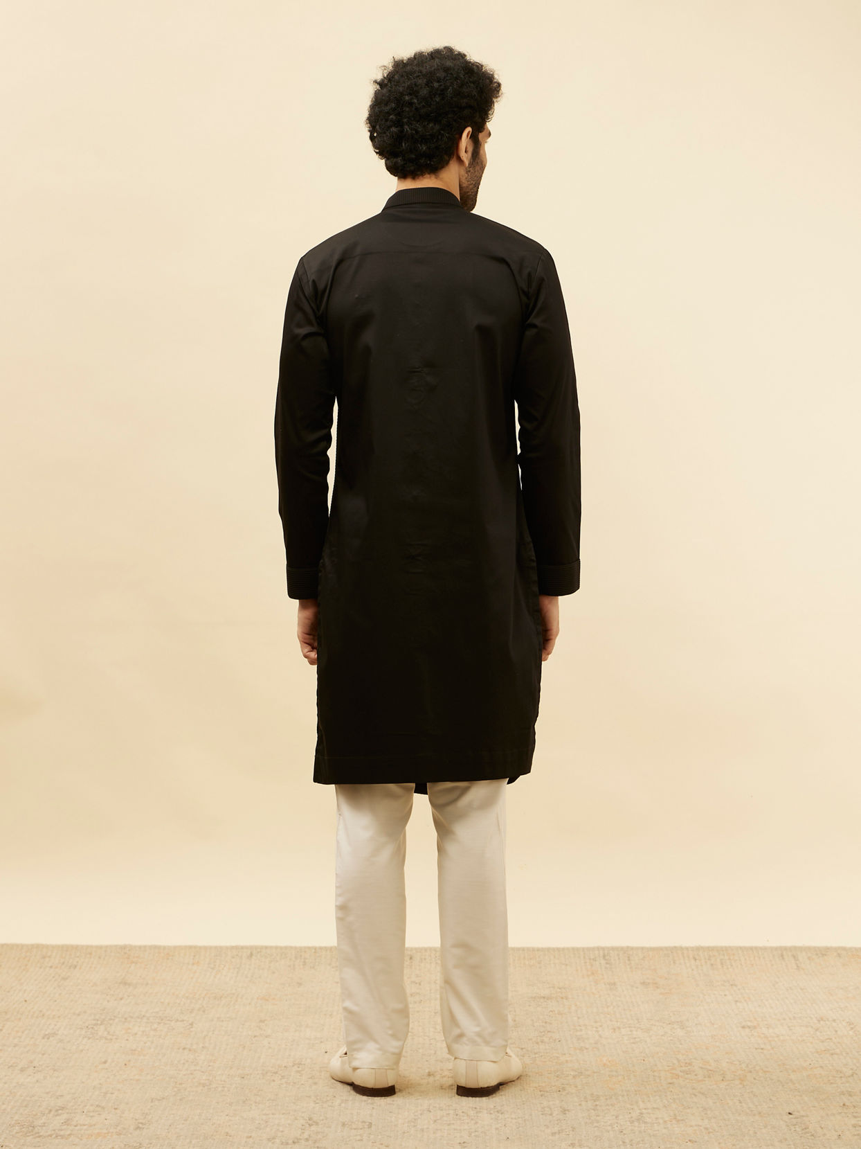 Manyavar Men Kohl Black Textured Kurta