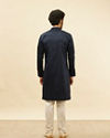 alt message - Manyavar Men Navy Blue Textured Kurta image number 3