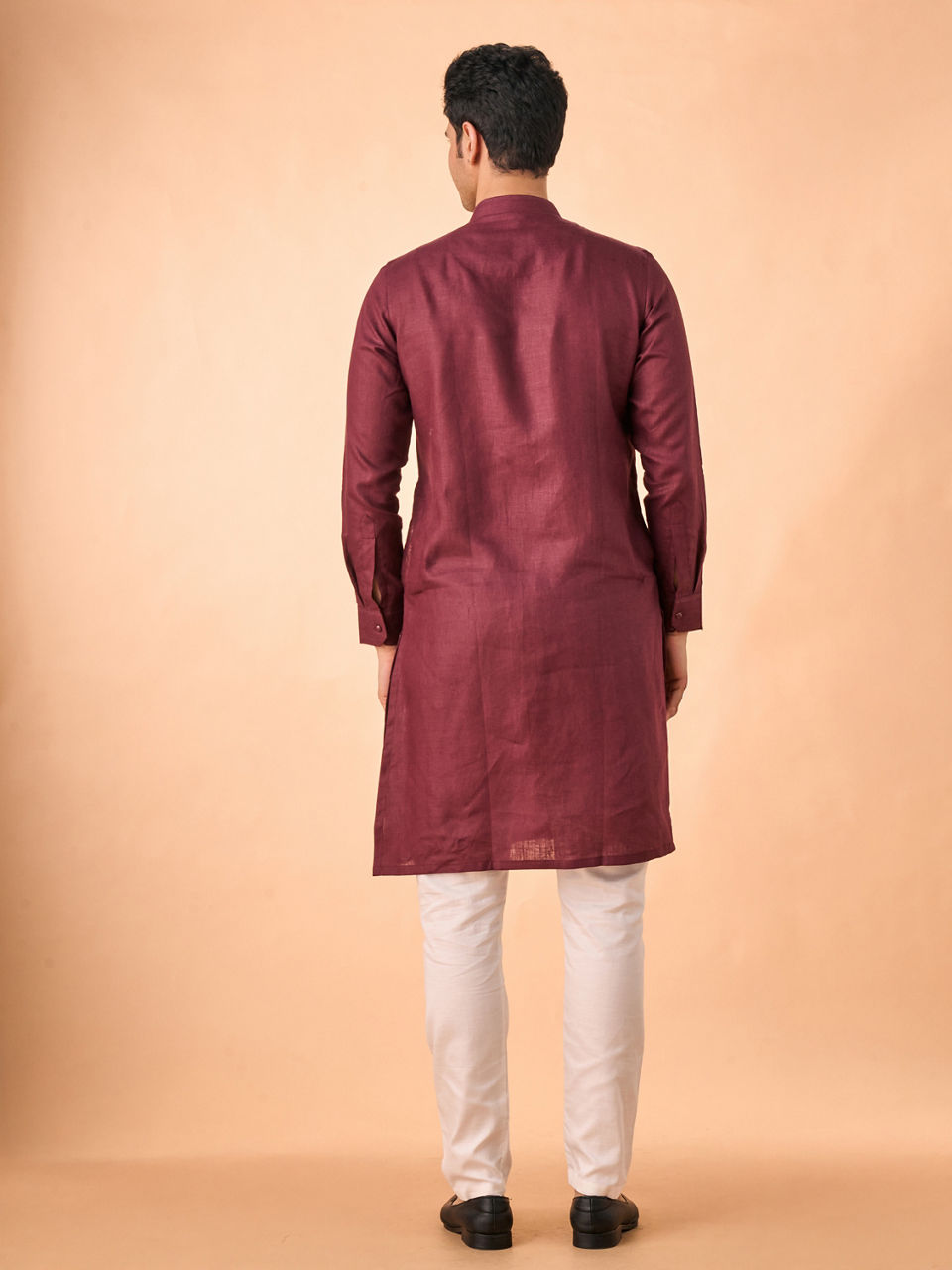 Manyavar Men Wine Hues Royal Linen Kurta