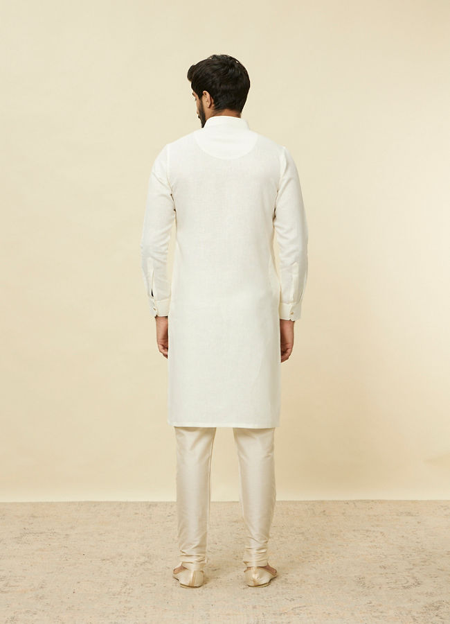 alt message - Manyavar Men Pearled Ivory White Diagonal Print Kurta image number 4