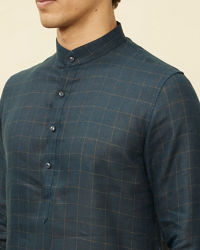 Manyavar Men Navy Blue Square Grid Printed Kurta