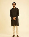 Manyavar Men Elegant Black Linen Kurta