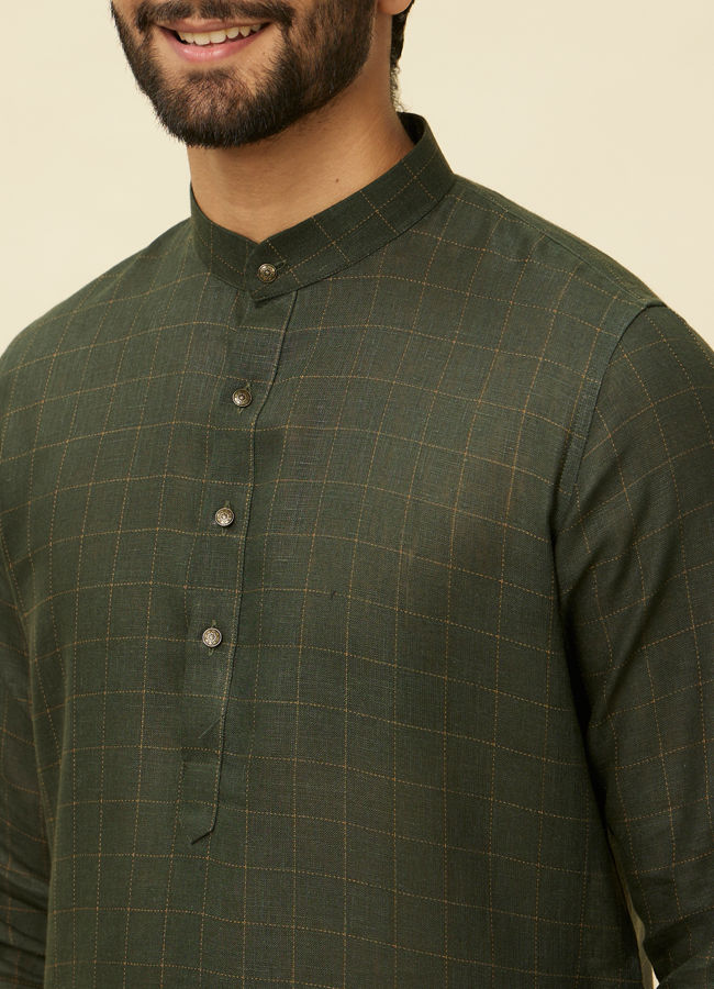 alt message - Manyavar Men Dark Green Square Grid Printed Kurta image number 1