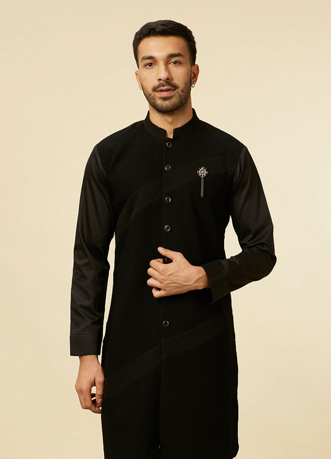 alt message - Manyavar Men Black Striped Patterned Kurta image number 0