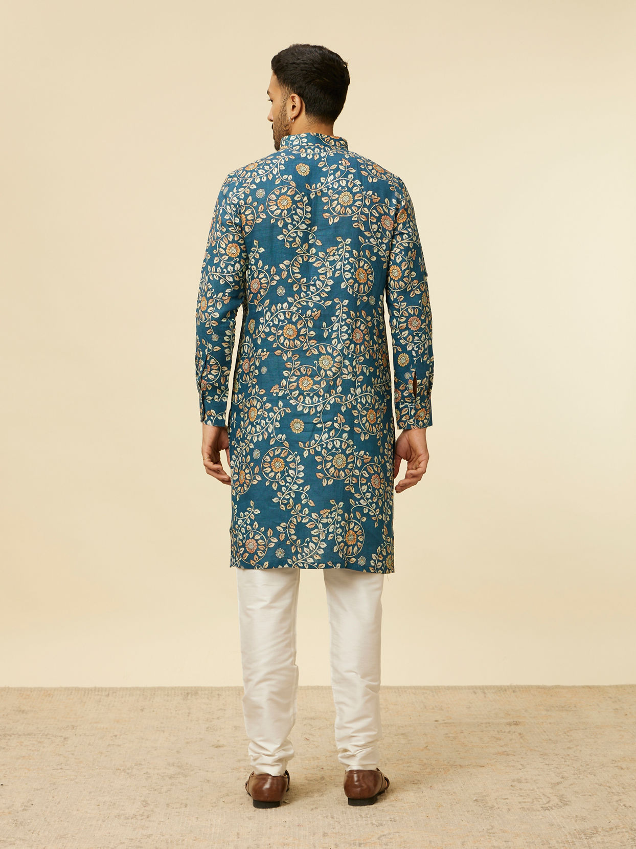 Manyavar Men Teal Blue Bel Buti Patterned Kurta