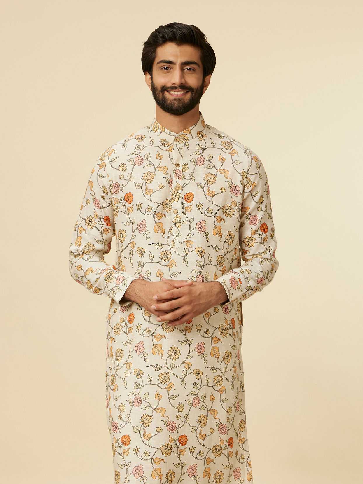 alt message - Manyavar Men Beige Bel Buti Patterned Kurta image number 0