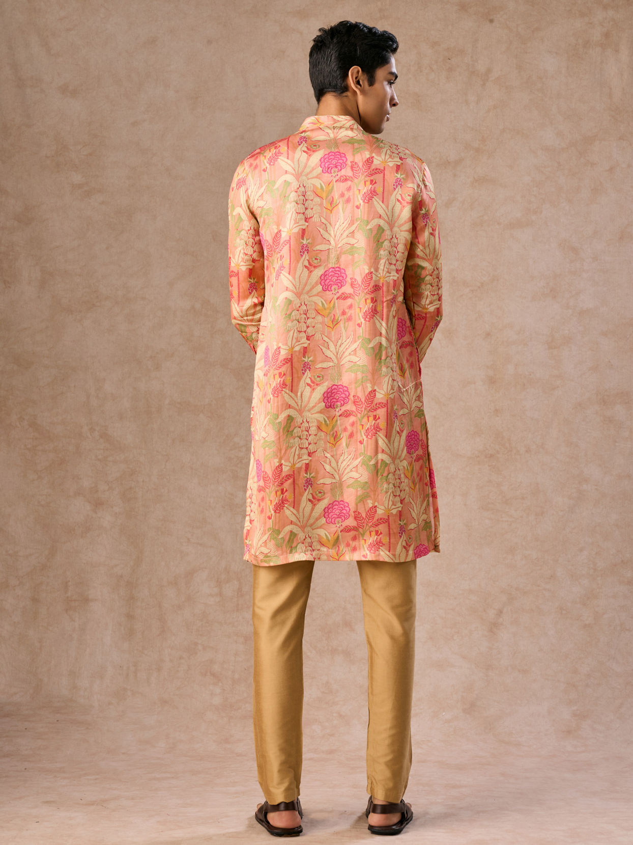 Manyavar Men Peach Satin Elegance Kurta