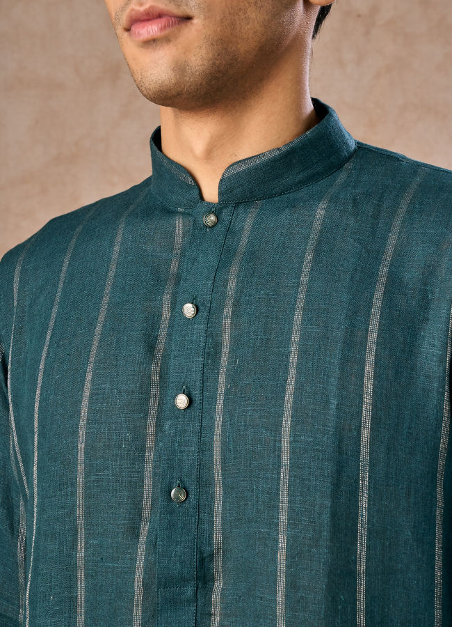 Manyavar Men Elegant Teal Blue Linen Kurta