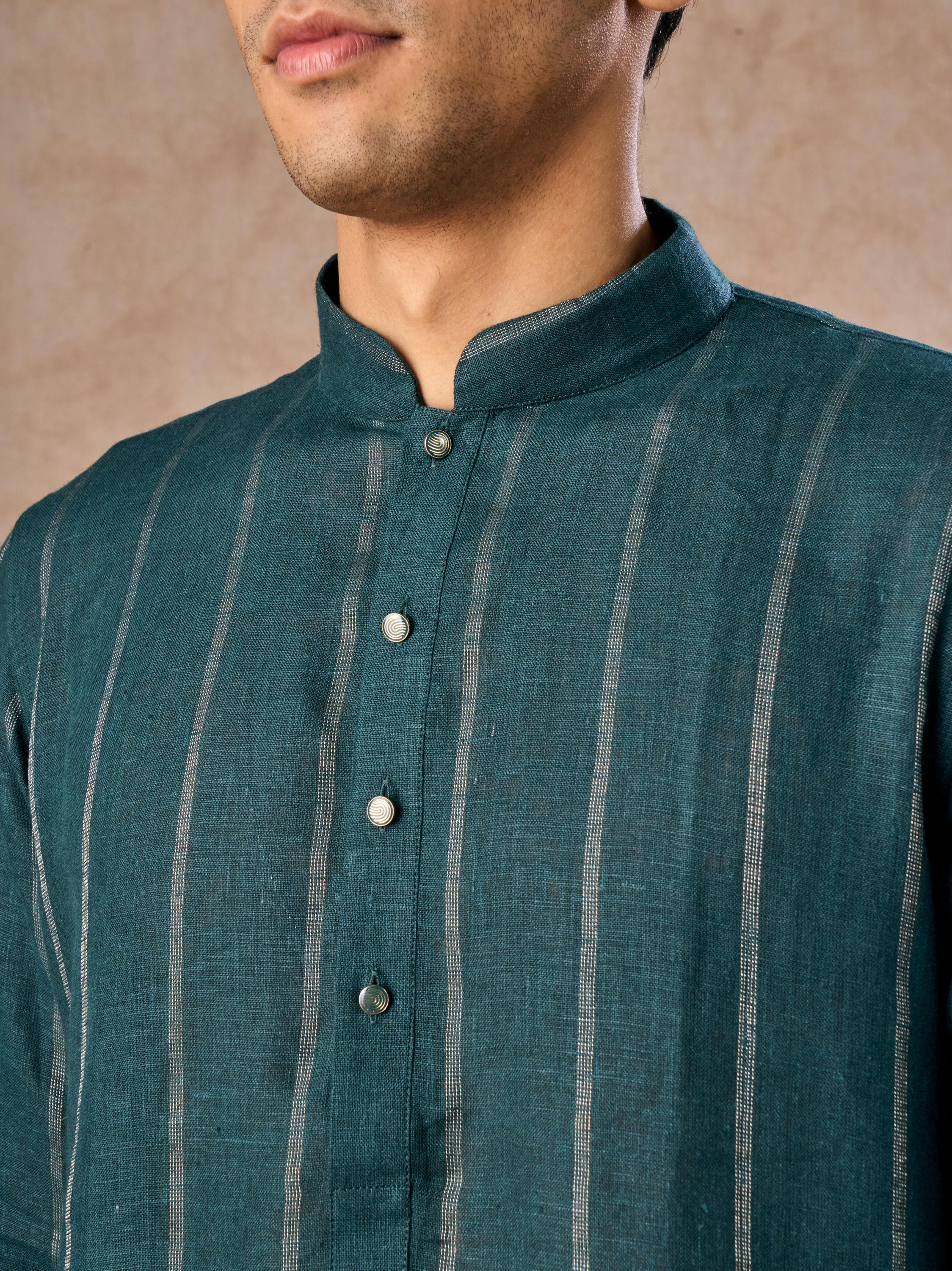 Manyavar Men Elegant Teal Blue Linen Kurta