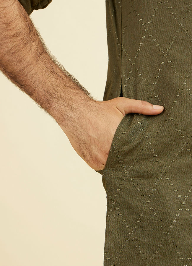 Manyavar Men Olive Green Kurta