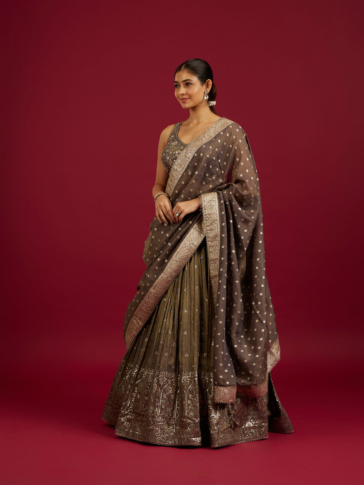 Mohey Women Radiant Grey Lehenga Ensemble