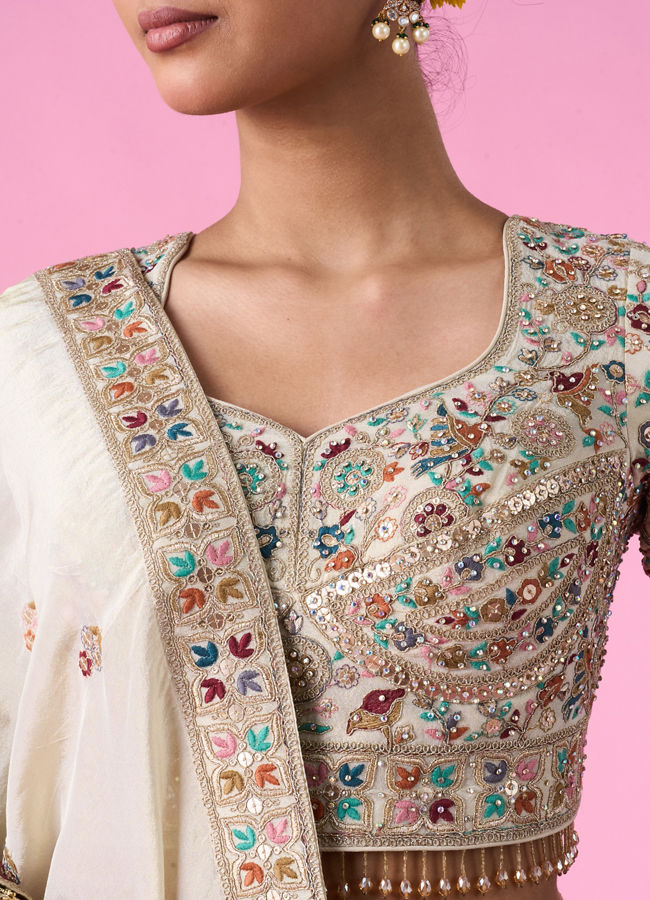 Mohey Women Dreamy Cream Elegance Bridal Lehenga