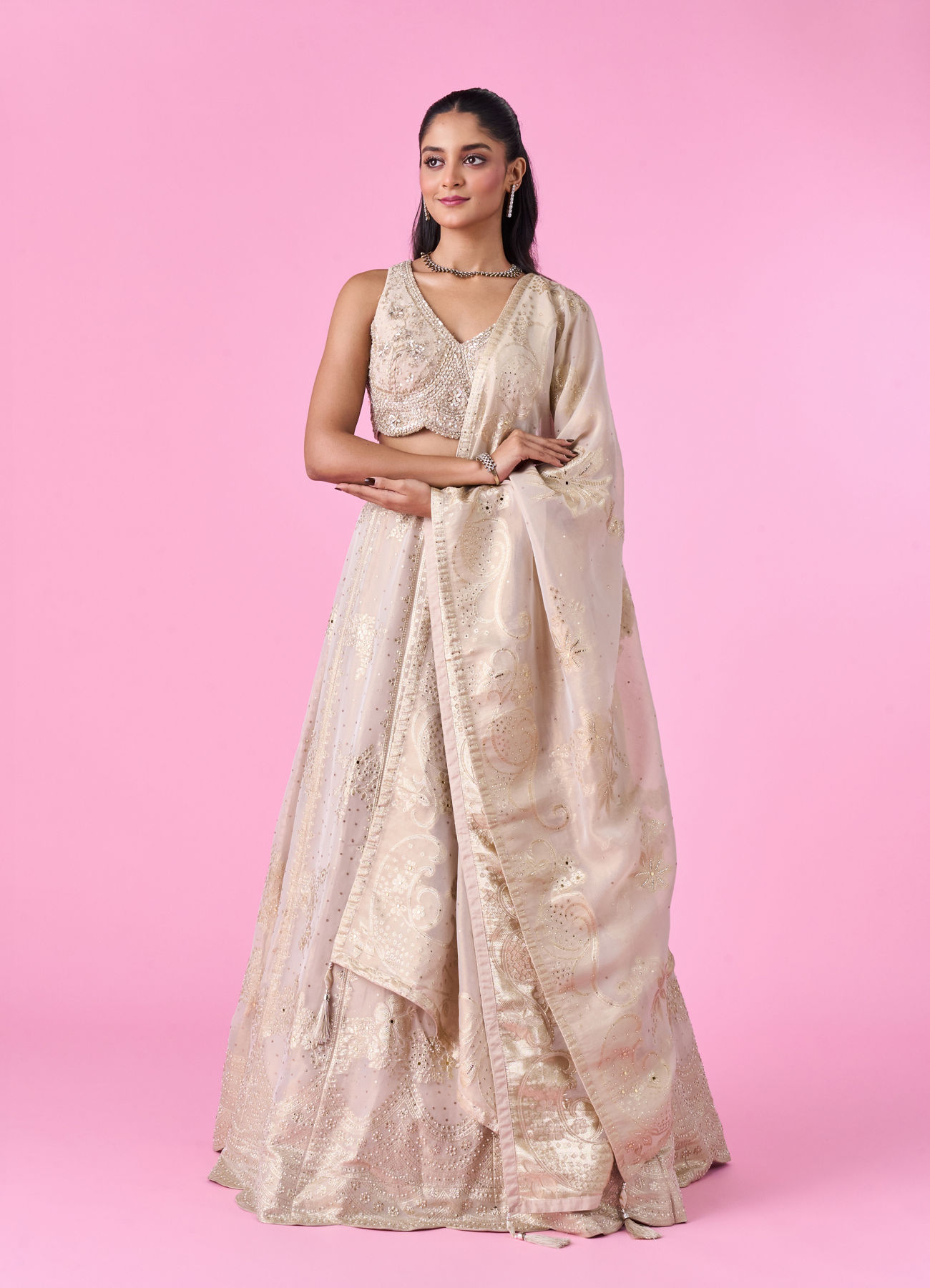 Mohey Women Cream Hues Dreamy Lehenga