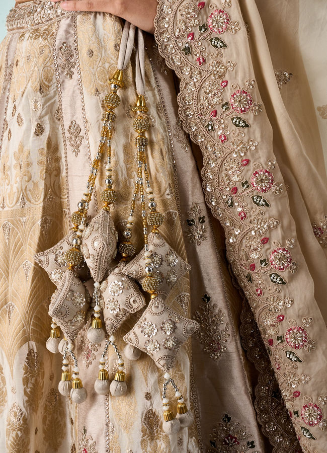Mohey Women Cream Art Silk Lehenga with Embroidery