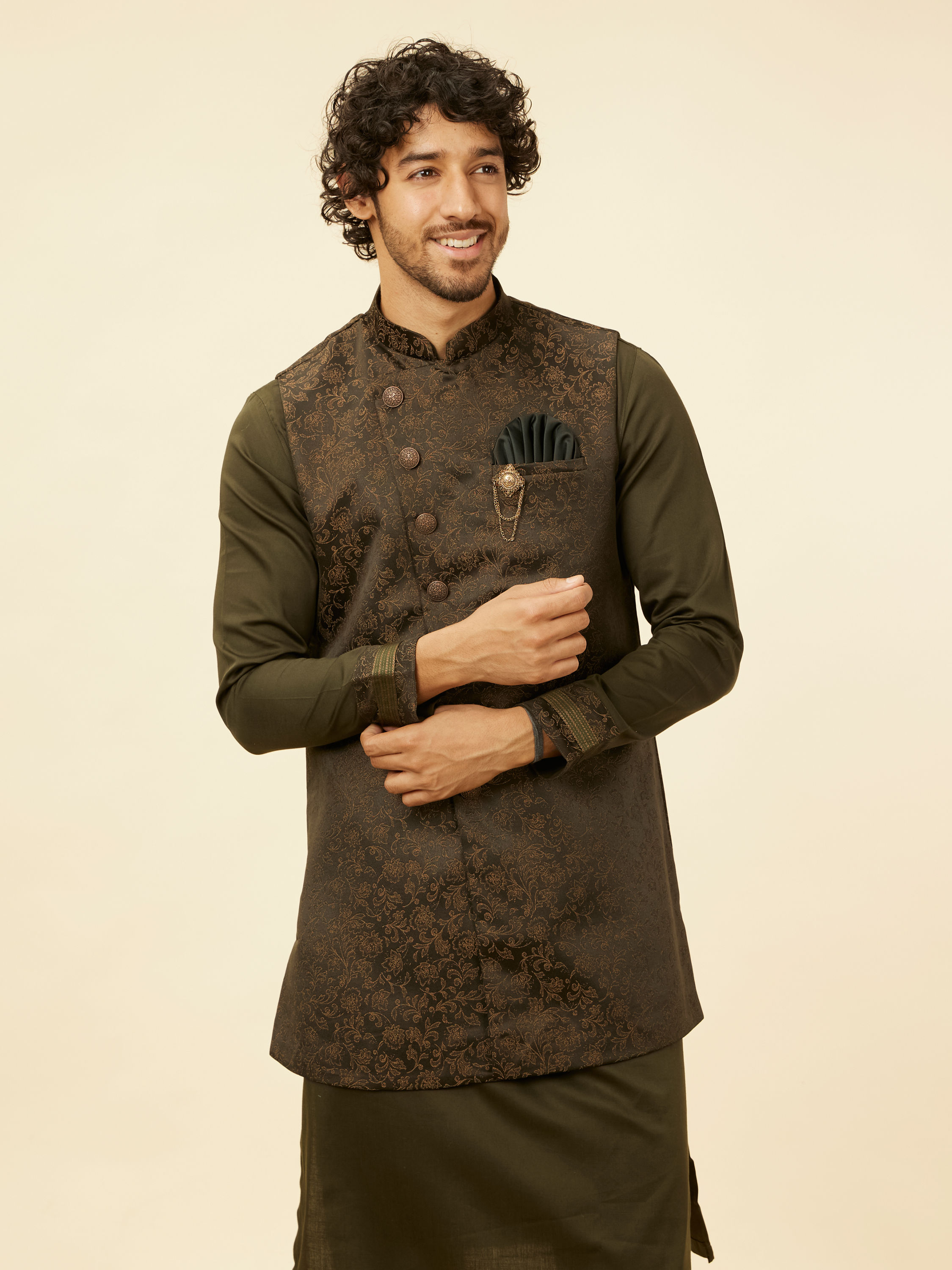 Manyavar Men Olive Green Bel Buti Patterned Kurta Jacket Set