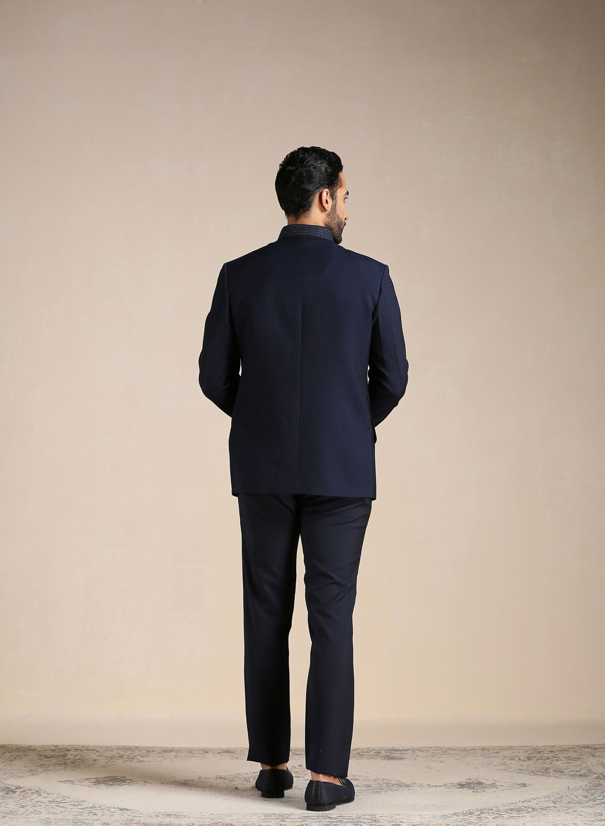 Manyavar Men Navy Blue Angrakha Style Indo Western Set image number 3