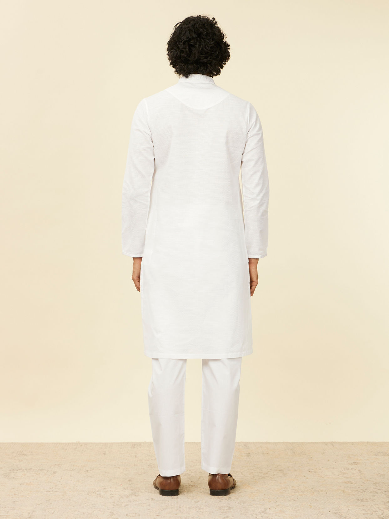 Manyavar Men Classic White Kurta Set