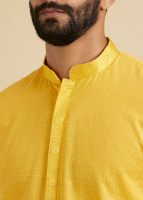 Manyavar Men Yellow Self Design Kurta Pajama image number 1