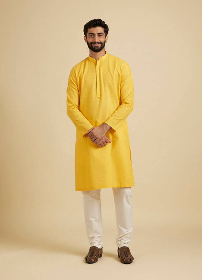 Manyavar Men Yellow Self Design Kurta Pajama image number 2