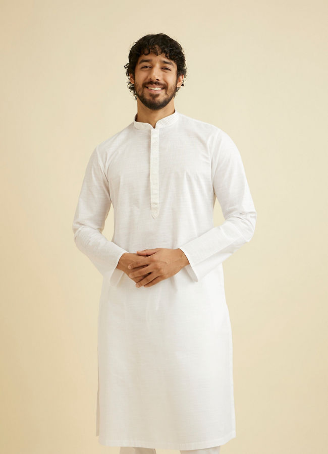 Manyavar Men Cotton Blend White Kurta Pajama image number 0