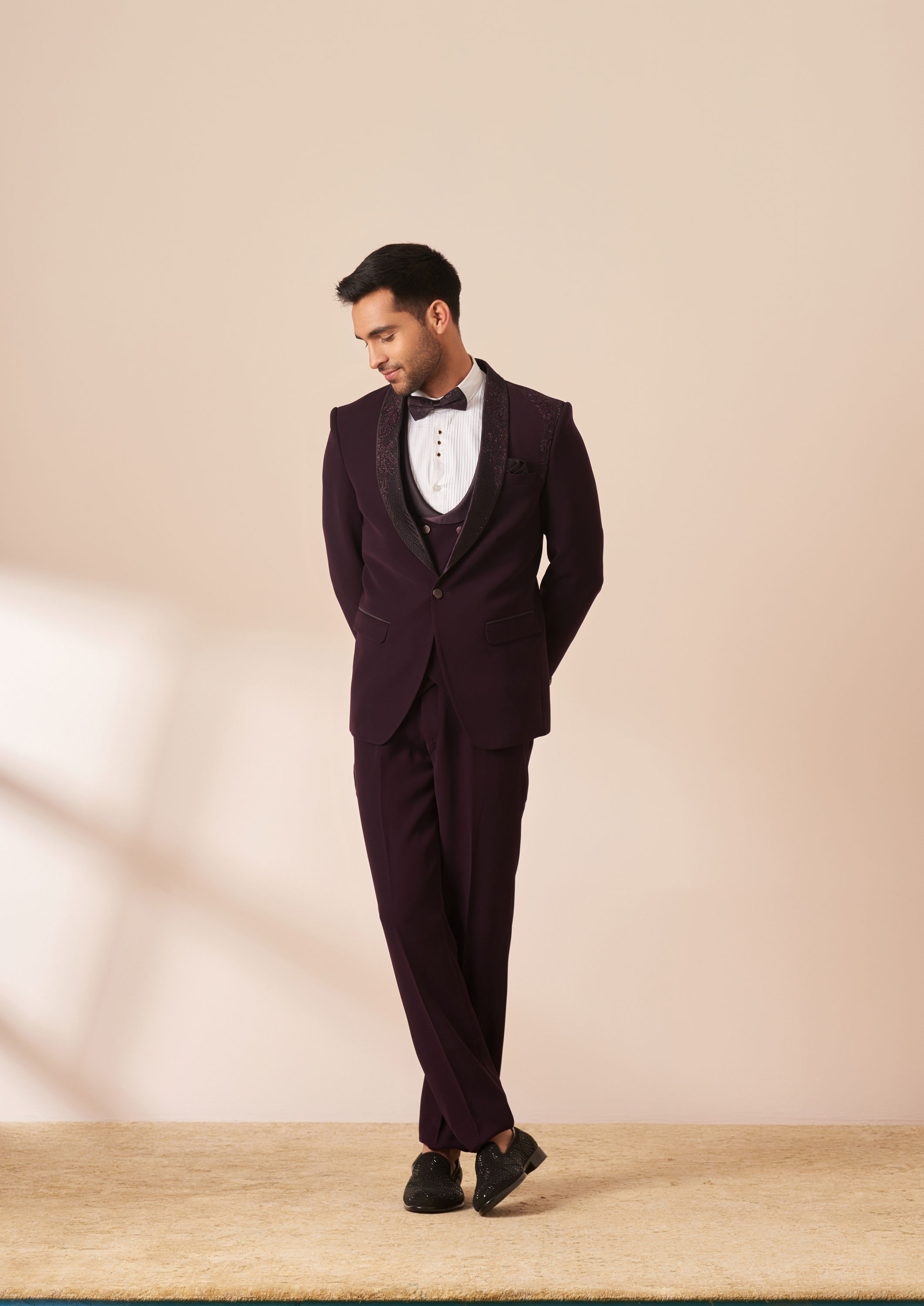Twamev Men Dark Maroon Suit Set