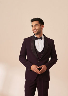 alt message - Twamev Men Dark Maroon Suit Set image number 0