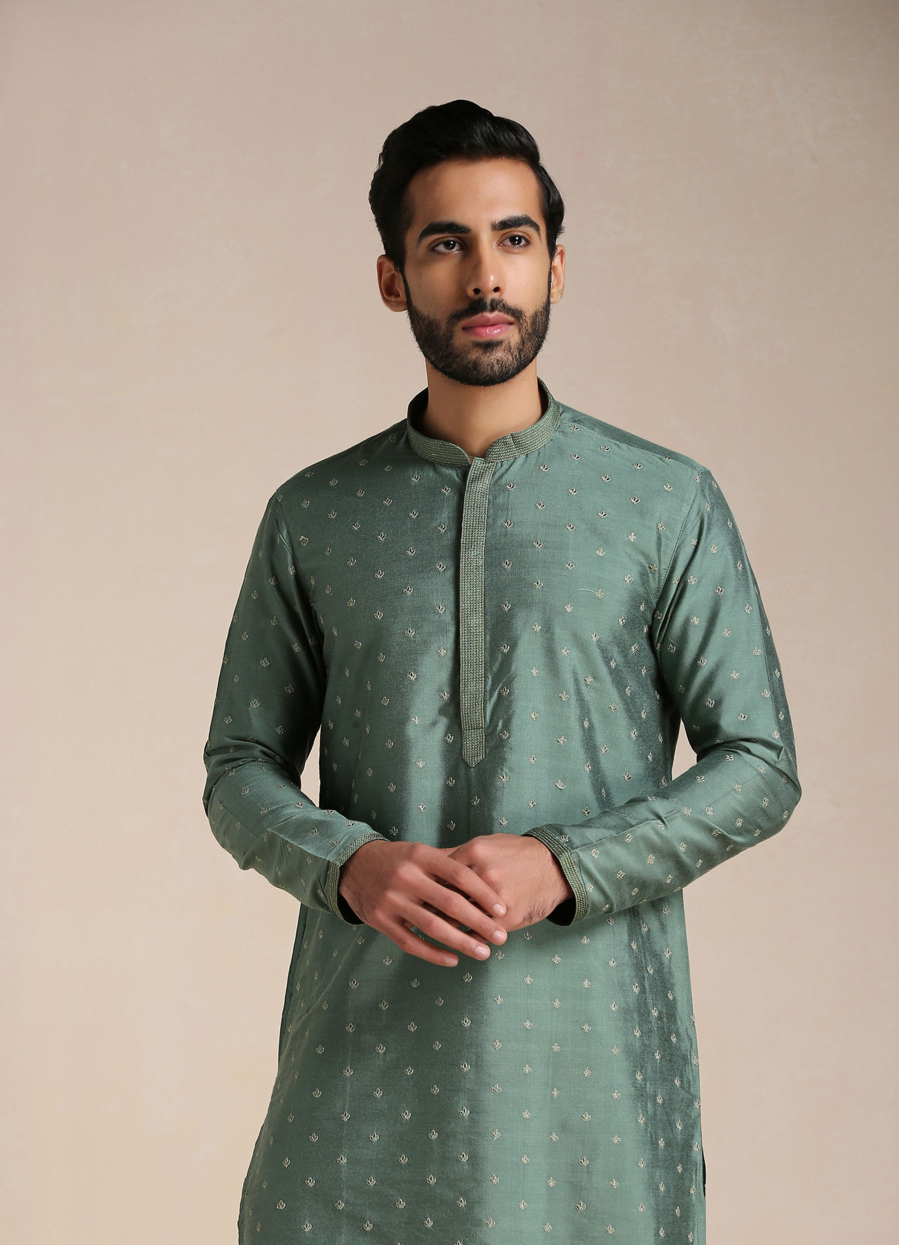 Manyavar Men Hunter Green Self Motif Kurta Set