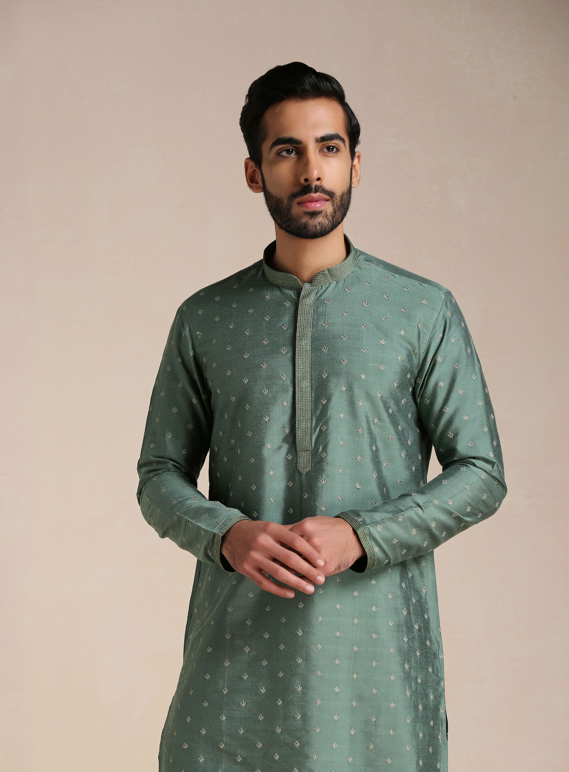 Manyavar Men Hunter Green Self Motif Kurta Set