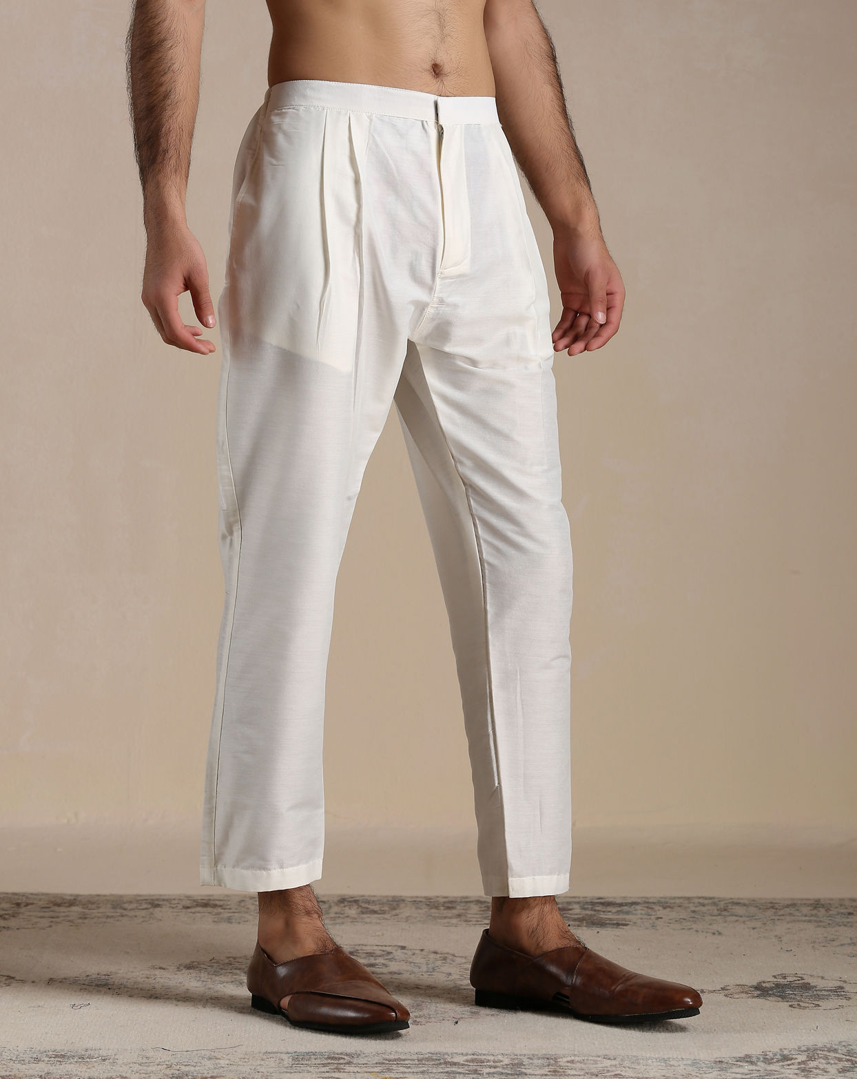 alt message - Manyavar Men Cream Herringbone Patterned Indo Western Set image number 2