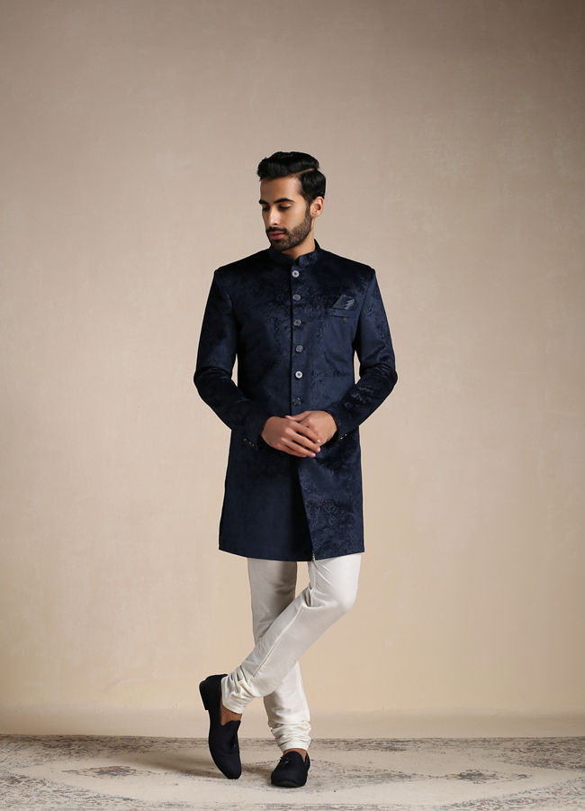 alt message - Manyavar Men Navy Blue Paisley Patterned Indo Western Set image number 1