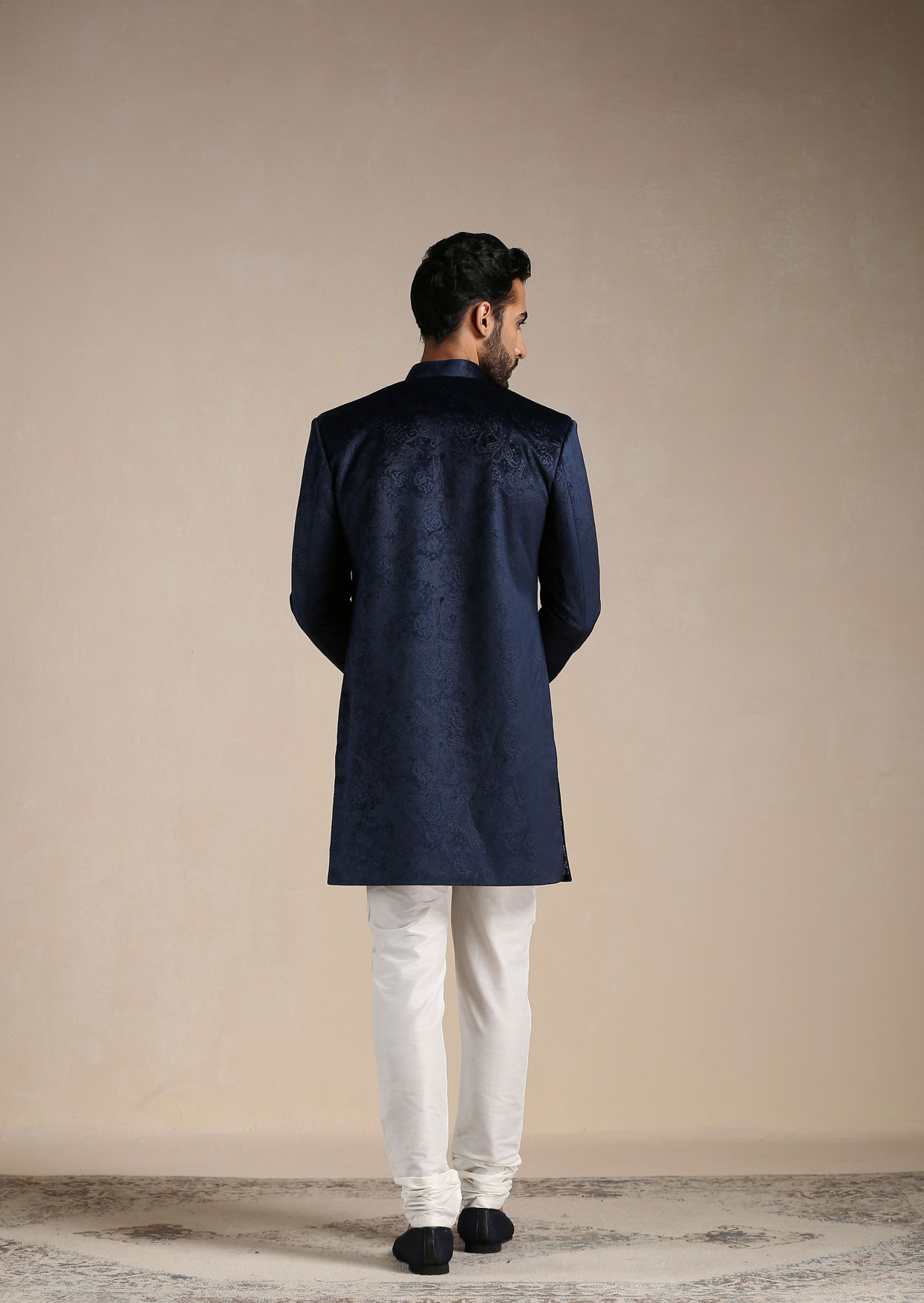 Manyavar Men Navy Blue Paisley Patterned Indo Western Set