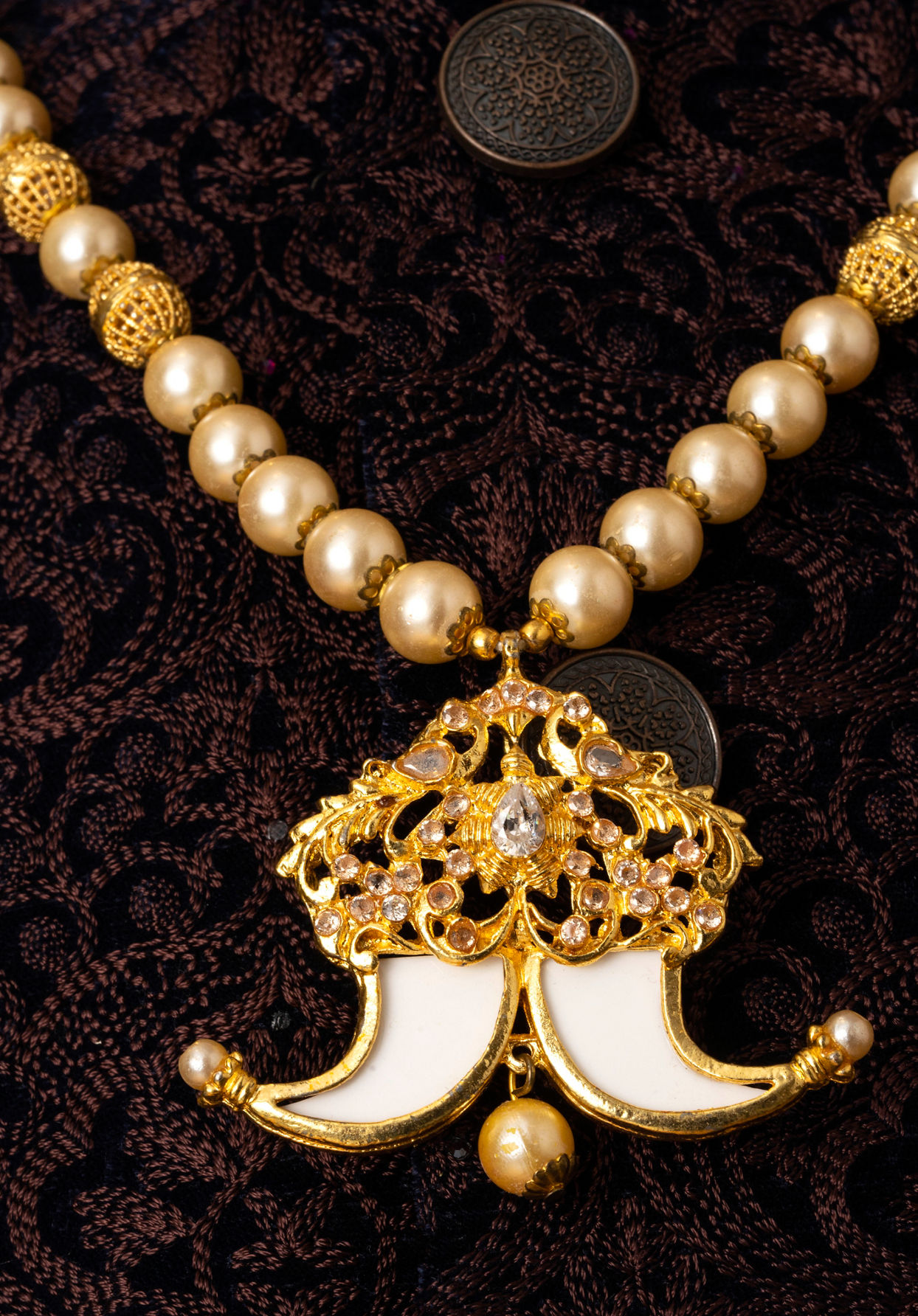 Manyavar Men Beige Layered Mala Necklace with Pearl