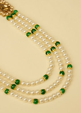 alt message - Manyavar Men Pearl and Green Stone Mala image number 1