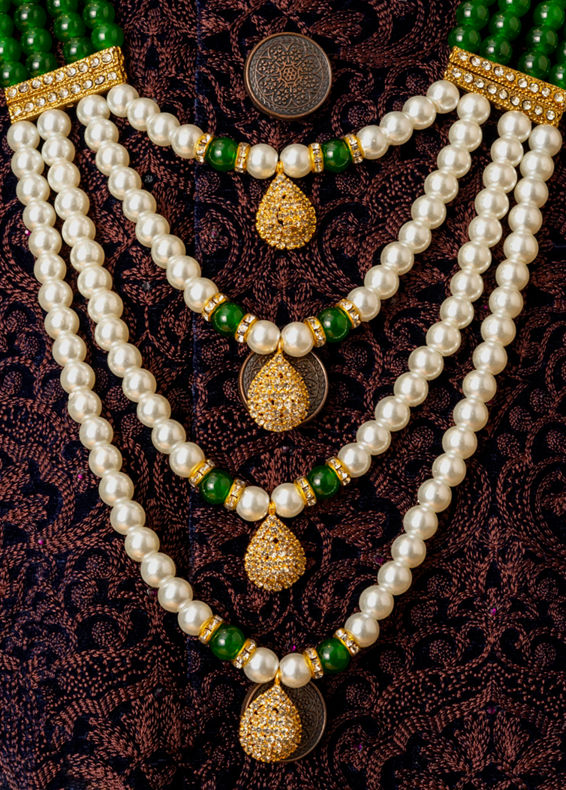 Manyavar Men Dark Green Majestic Mala