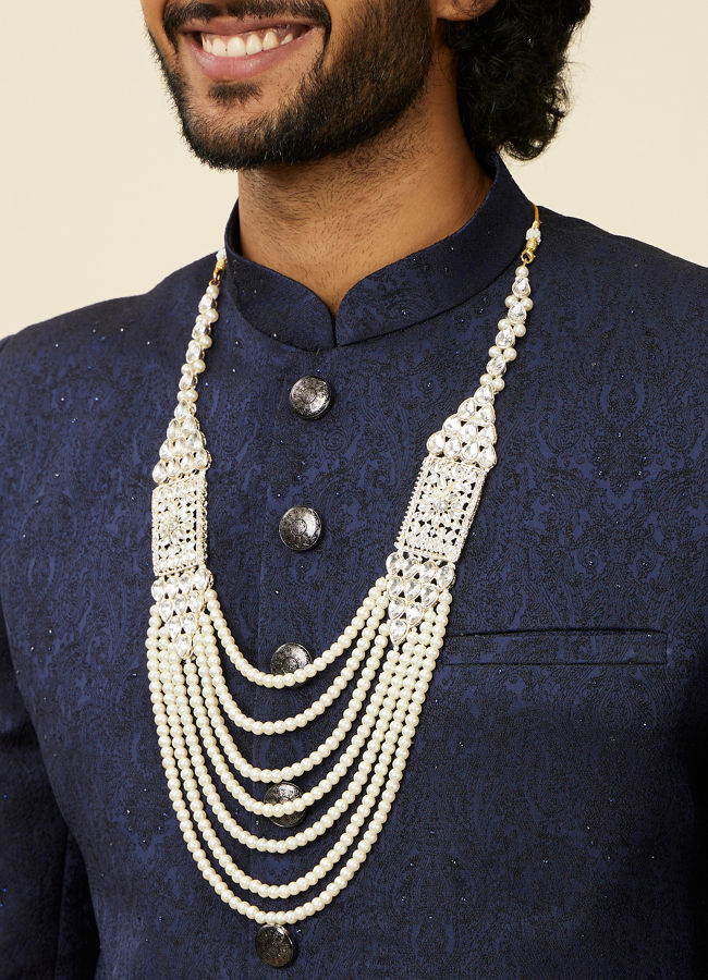 alt message - Manyavar Men Cream and Polki Pendant Mala image number 2