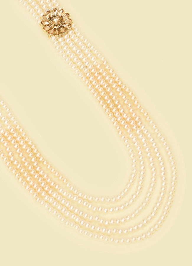 Manyavar Men Elegant White-Peach Wedding Mala