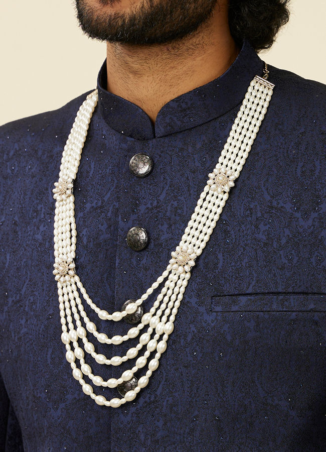 alt message - Manyavar Men Warm White Layered Mala image number 2