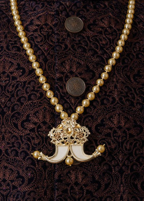Manyavar Men Beige Delight Mala