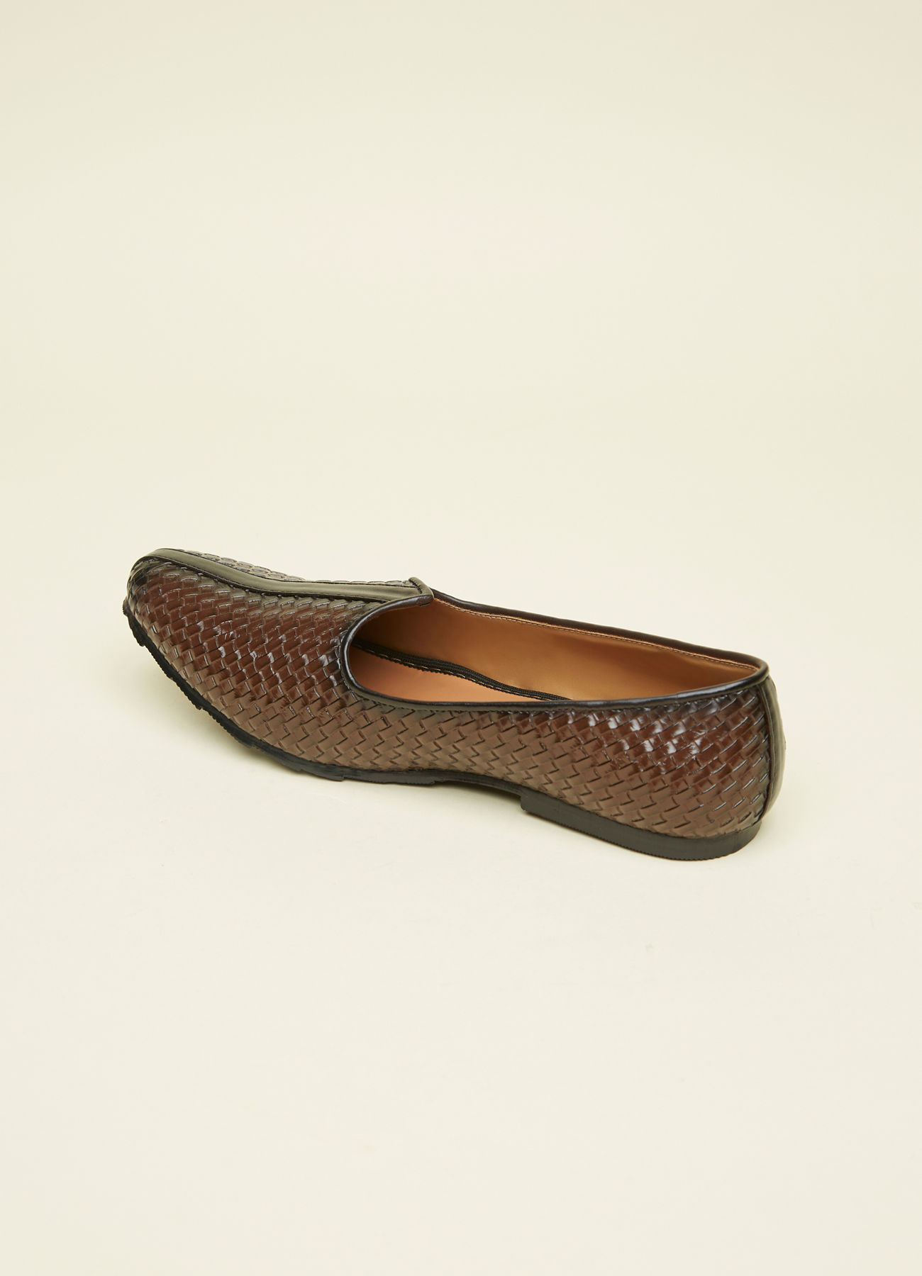 Twamev Men Classic Brown Juti