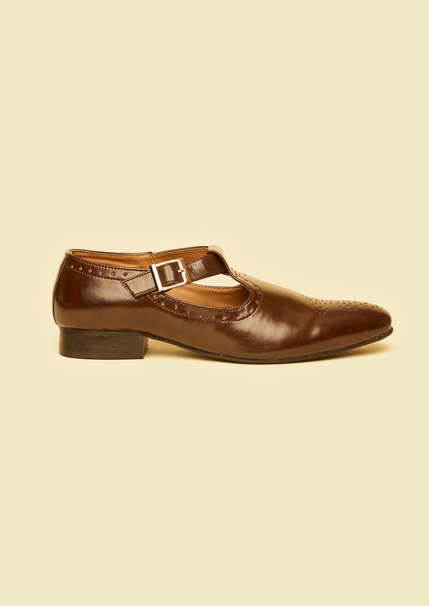 Twamev Men Elegant Brown Jooti