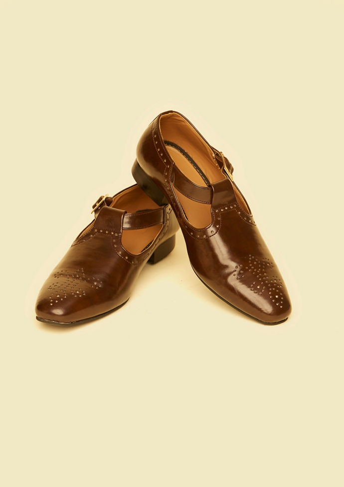 Twamev Men Elegant Brown Jooti