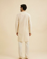 Manyavar Men Pearl White Solid Kurta