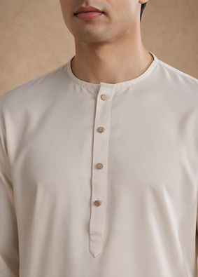 Manyavar Men Cream Solid Basic Inside Kurta