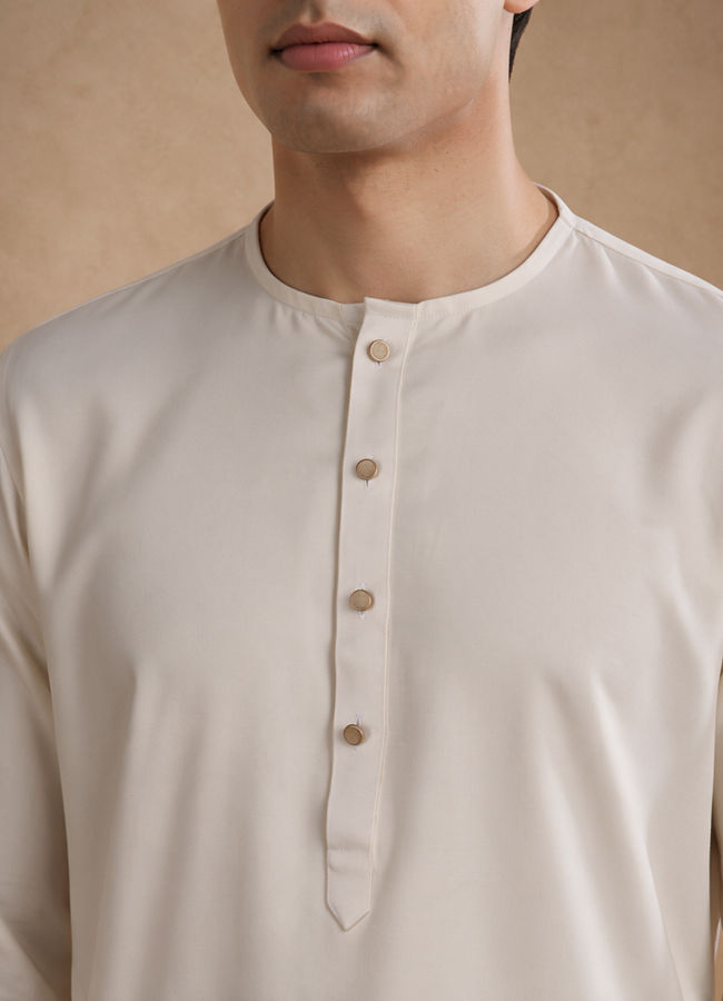 Manyavar Men Cream Solid Basic Inside Kurta