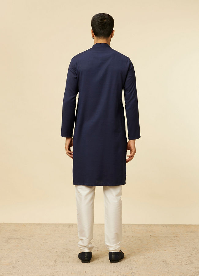 alt message - Manyavar Men Blue Jacquard Plain Design Kurta image number 4