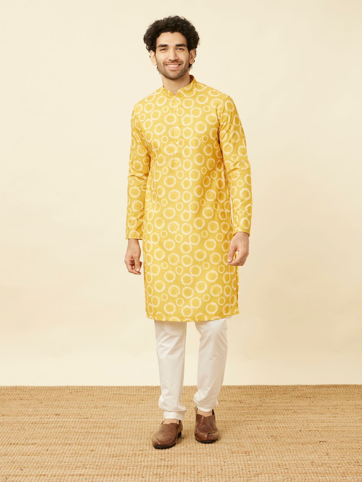 alt message - Manyavar Men Sunrise Orange Circular Printed Kurta image number 2