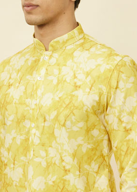 alt message - Manyavar Men Corn Yellow Floral Printed Kurta image number 1