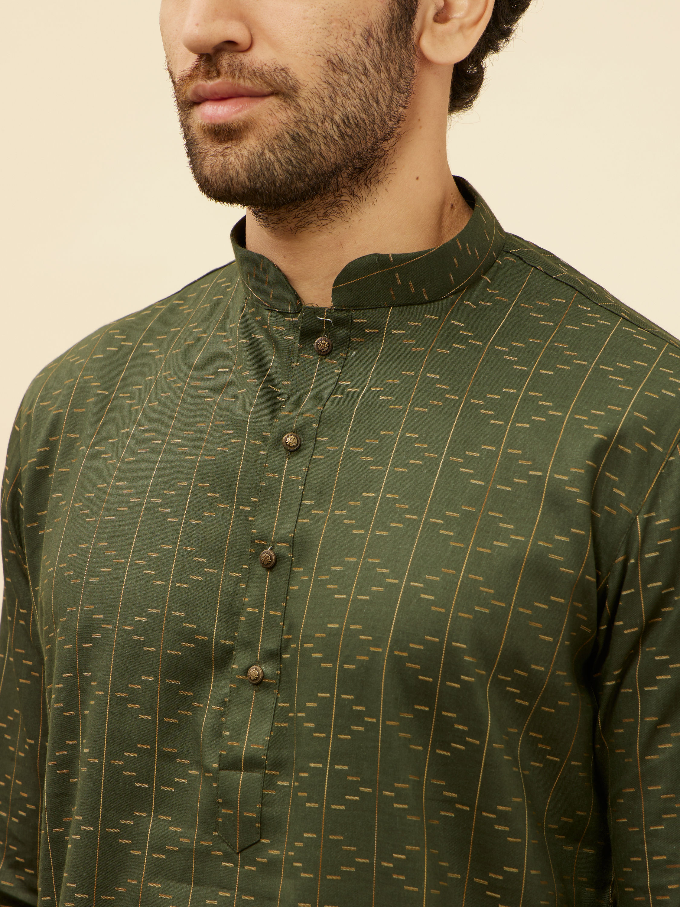 Manyavar Men Dark Green Linear Printed Kurta