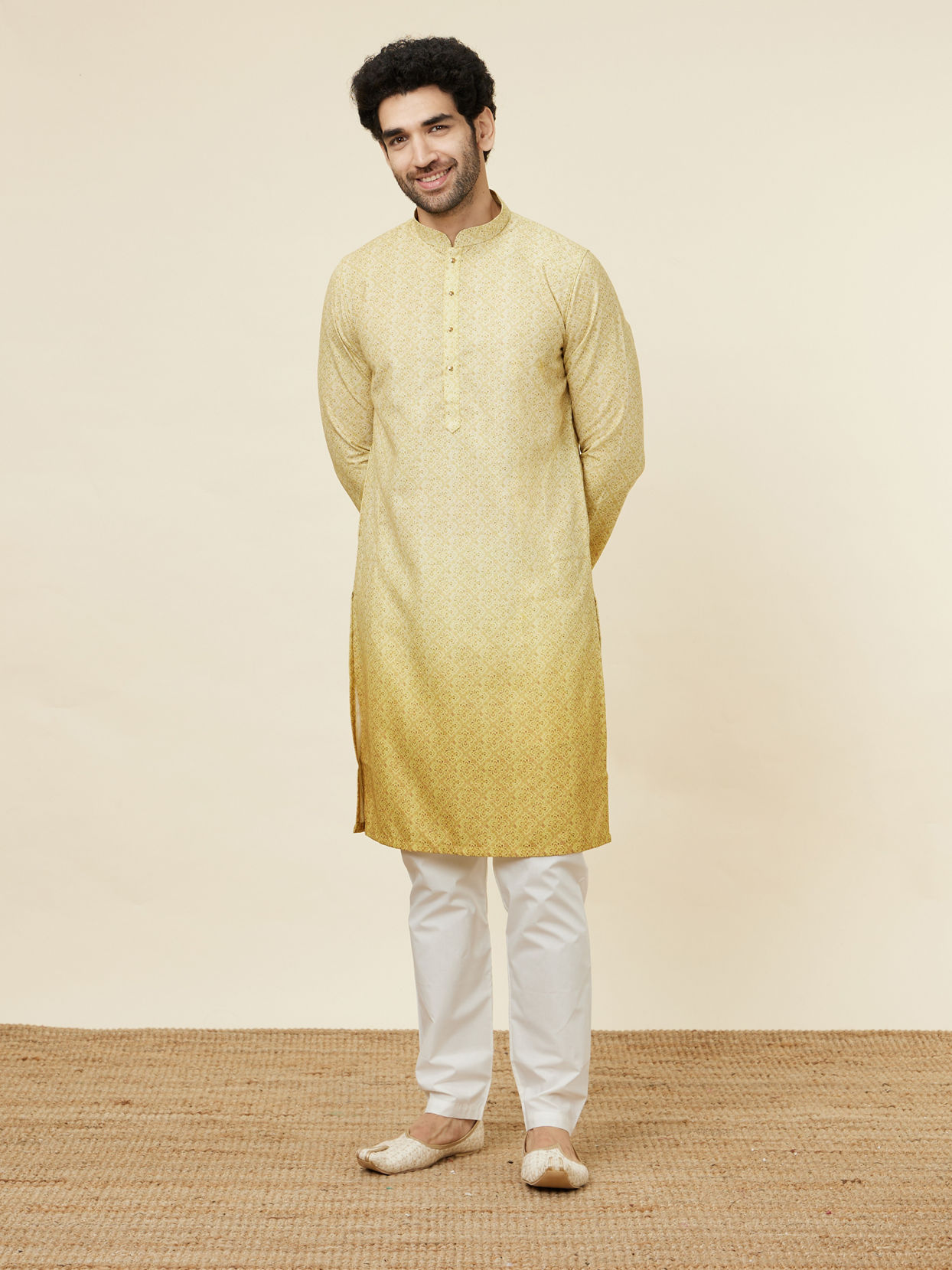 Yellow Green Trellis Patterned Ombre Dyed Kurta image number 2